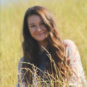 Meet your Posher, Elle